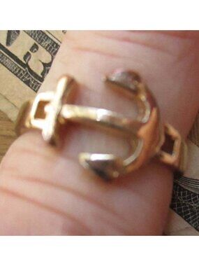Vintage Gold Tone Anchor  Ring sz 7.5 1970's Fashion Hippy Sailor Girl